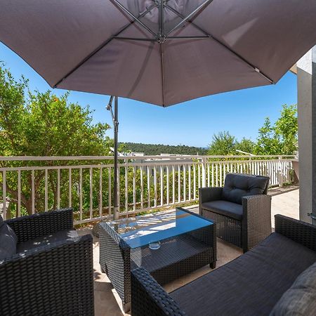 Apartmani Sani Makarska Ngoại thất bức ảnh
