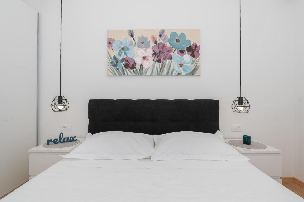 Apartmani Sani Makarska Ngoại thất bức ảnh