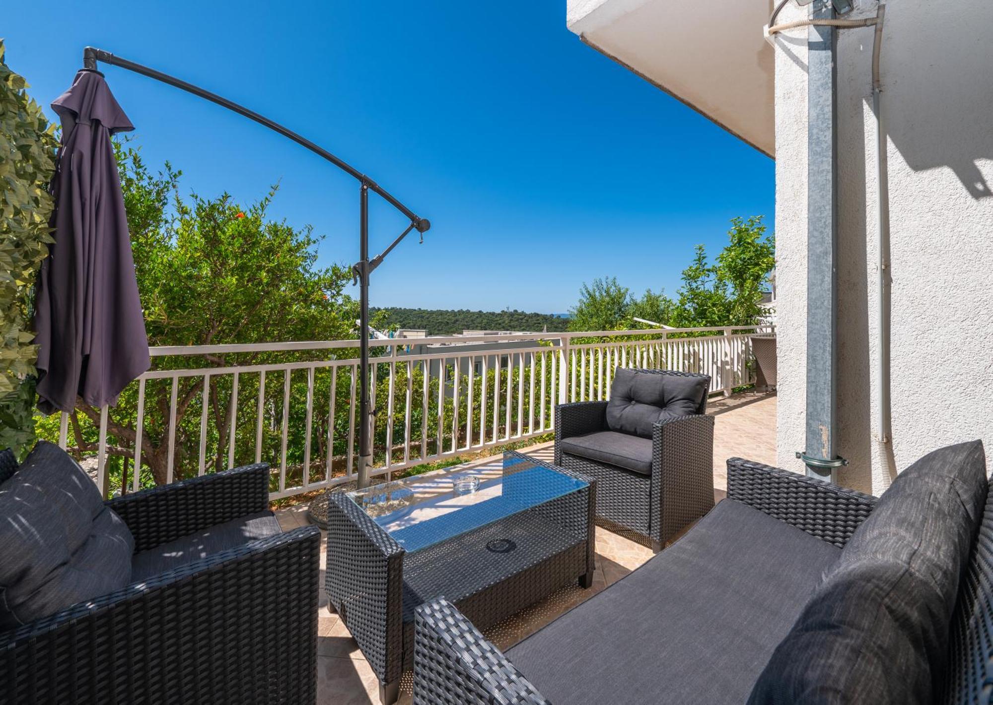 Apartmani Sani Makarska Ngoại thất bức ảnh